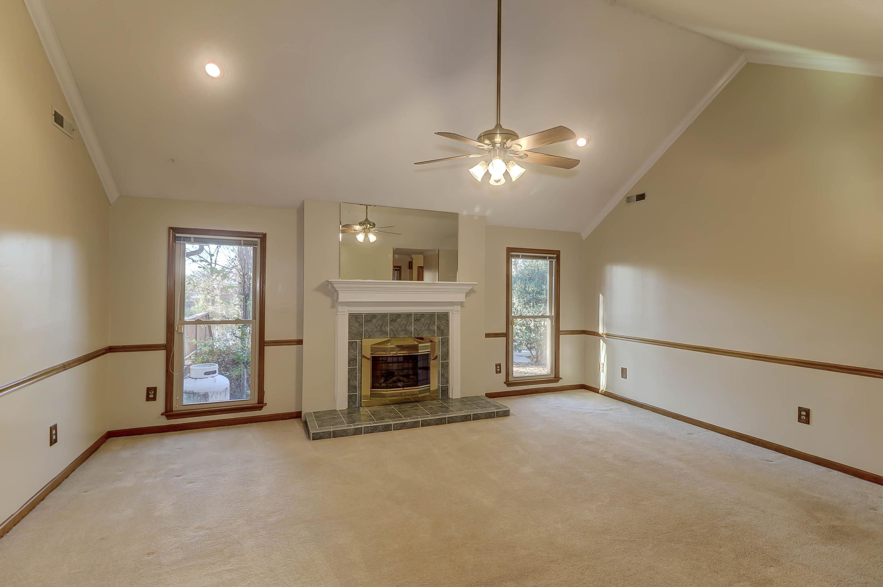 2305 Pristine View Road Charleston, SC 29414 - Photo 10 of 46 KtduOBrQ_jpeg