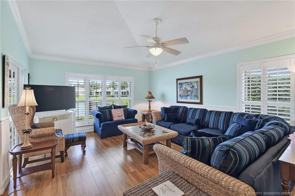 5636 Southeast Foxcross Place Stuart, FL 34997 - Photo 9 of 45