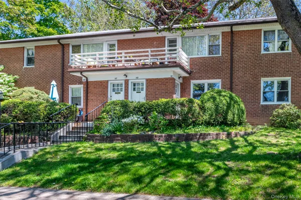 $325,000 | 161 South Buckhout Street, Unit 161, Irvington, NY 10533