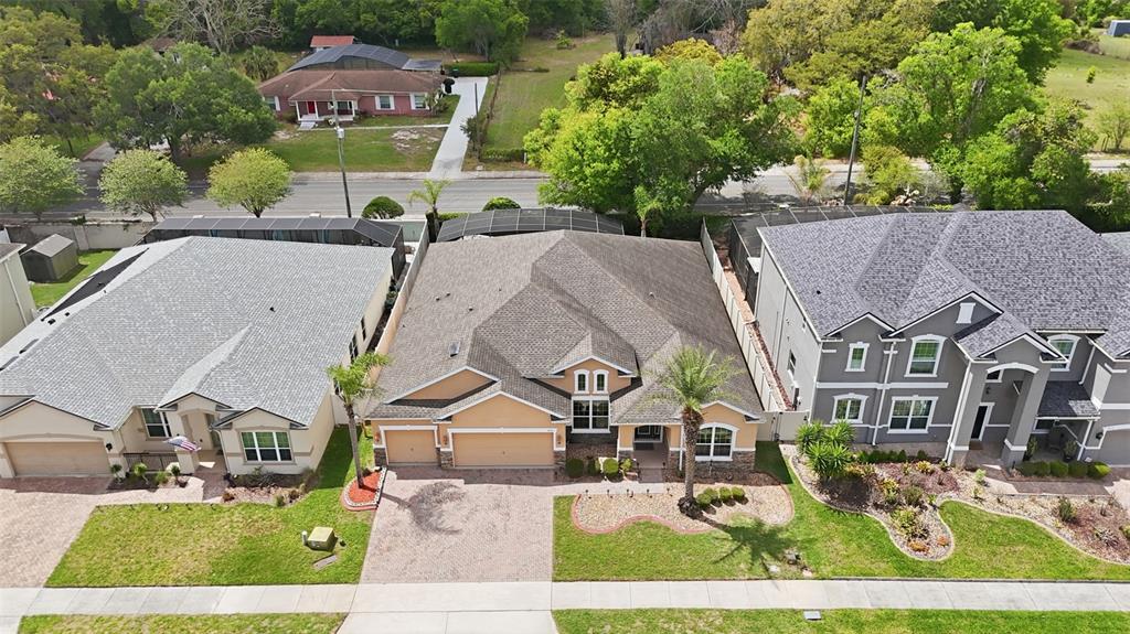 979 Counts Crest Circle Apopka, FL 32712 - Photo 45 of 48 an aerial view of a house