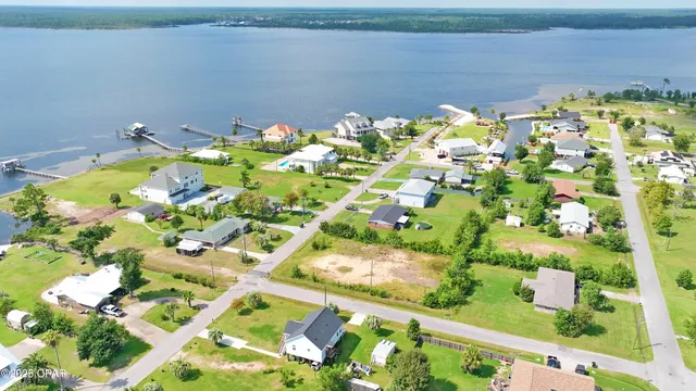 $67,500 | 1006 West 3rd Street, Lynn Haven, FL 32444