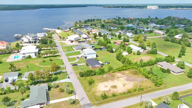 $67,500 | 1006 West 3rd Street, Lynn Haven, FL 32444