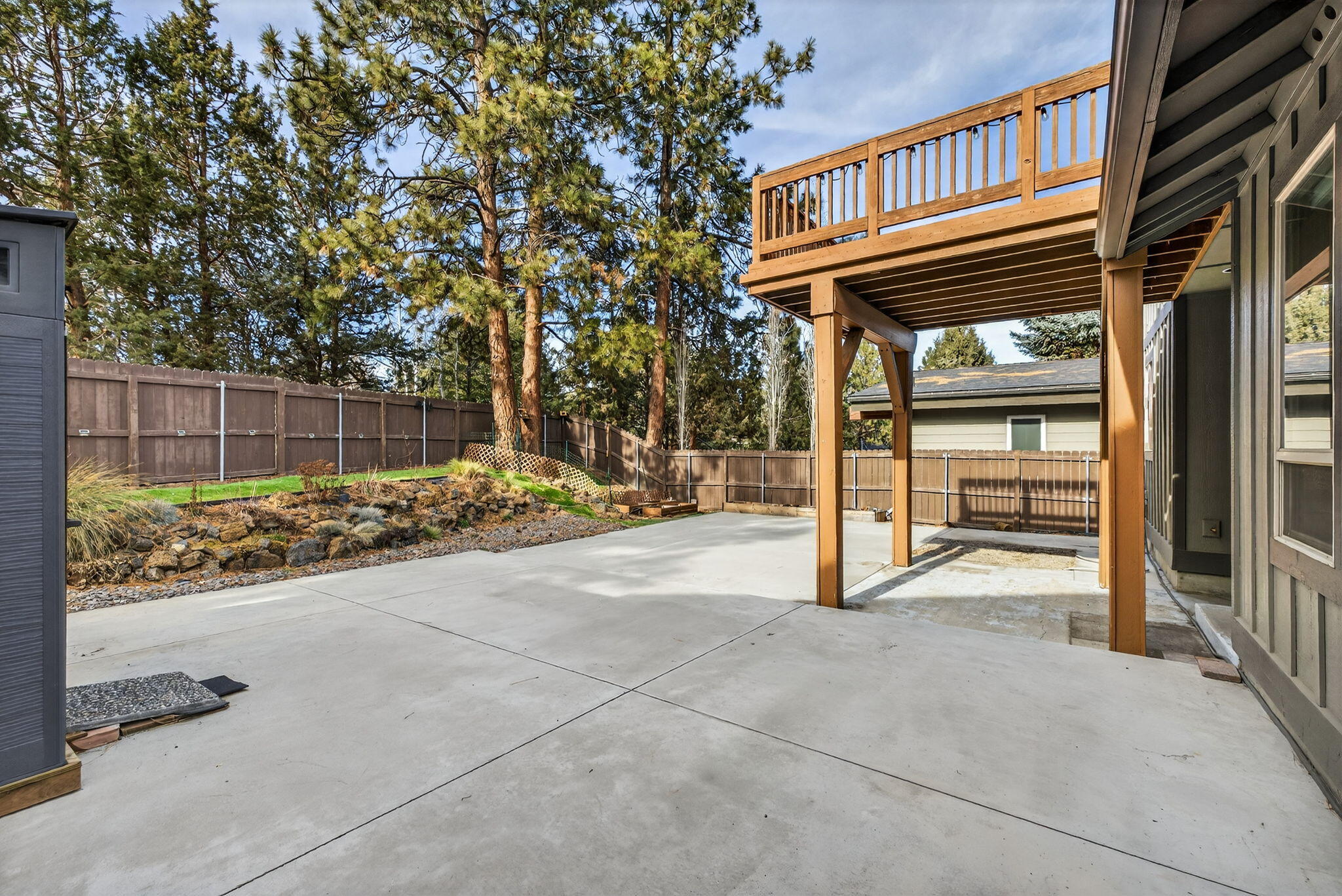 161 Southeast Rice Way Bend, OR 97702 - Photo 36 of 47 2026_02_10_161_se_rice_way-39