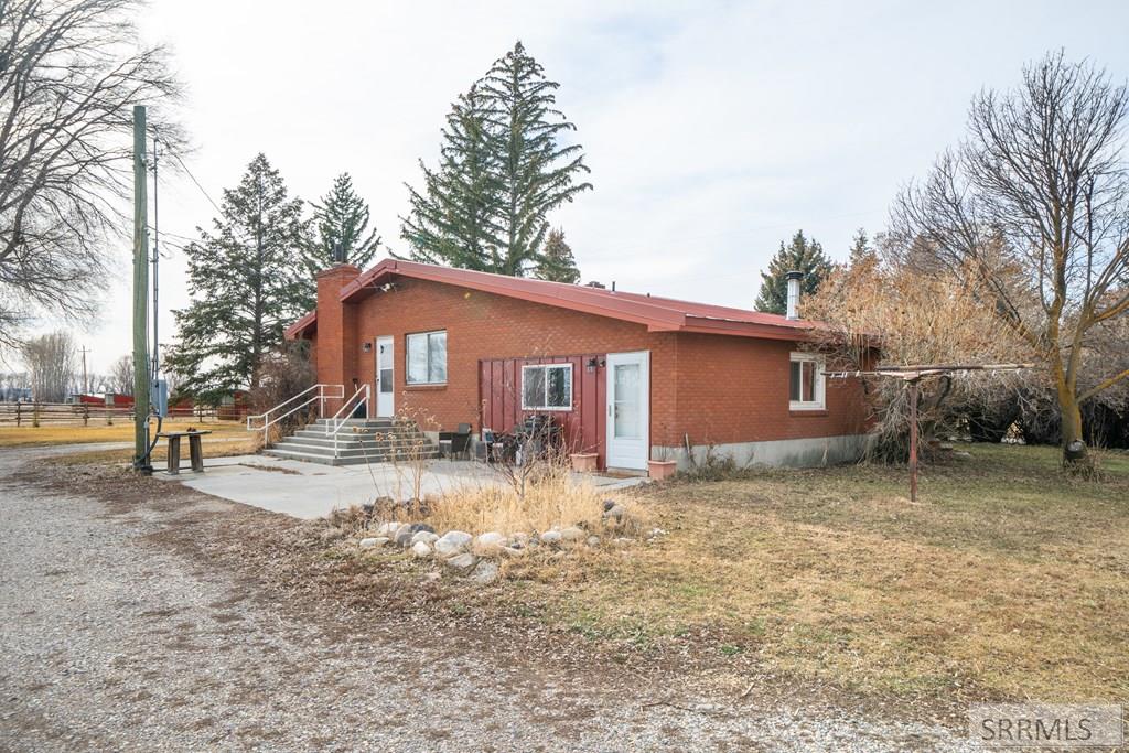 316 North 4400 East Rigby, ID 83442 - Photo 3 of 55