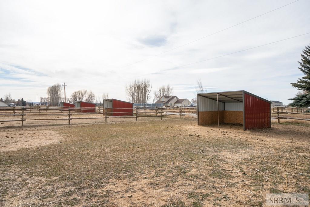 316 North 4400 East Rigby, ID 83442 - Photo 6 of 55