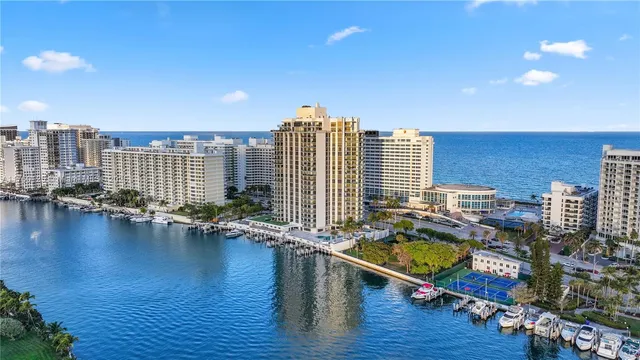 $1,950,000 | 5500 Collins Avenue, Unit 802, Miami Beach, FL 33140