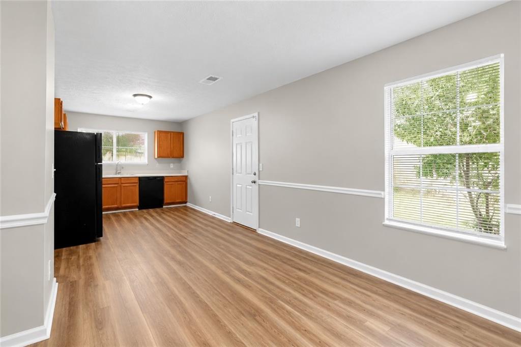 105 Inverness Trace Riverdale, GA 30274 - Photo 5 of 14