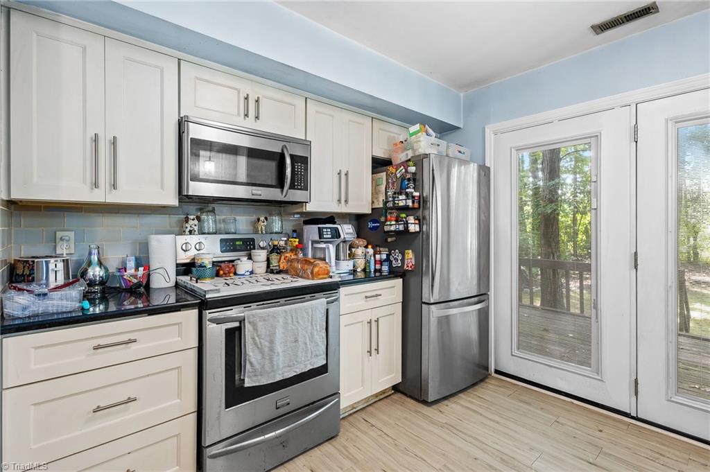 3837 Johnson Street, Unit F High Point, NC 27265 - Photo 18 of 31 Gallery Image 18
