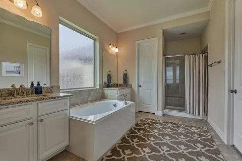 $725,000 | 128 Shane Street, Montgomery, TX 77316