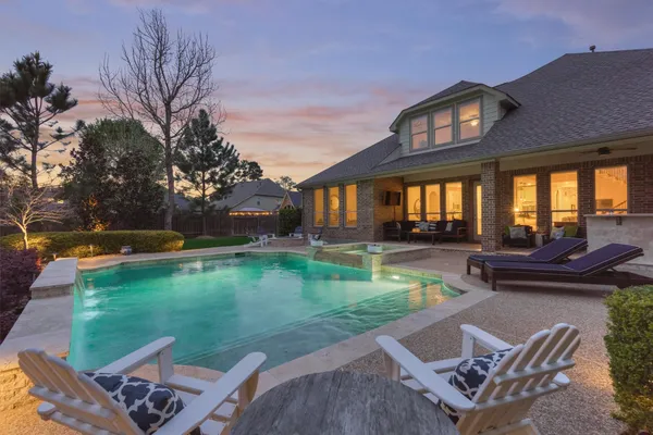 $725,000 | 128 Shane Street, Montgomery, TX 77316