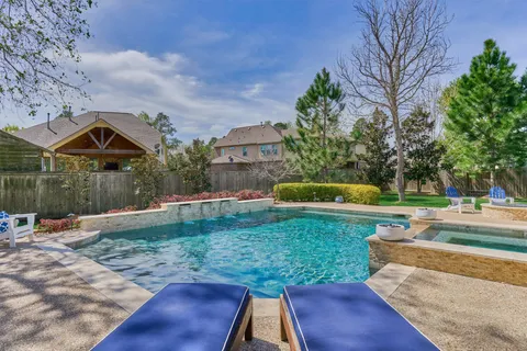 $725,000 | 128 Shane Street, Montgomery, TX 77316