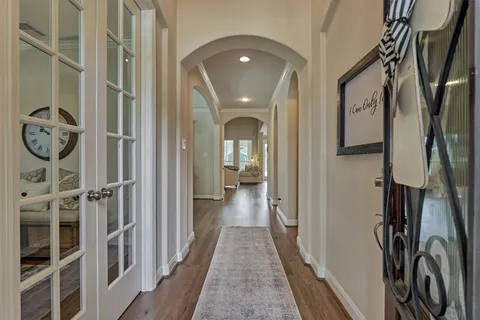 $725,000 | 128 Shane Street, Montgomery, TX 77316