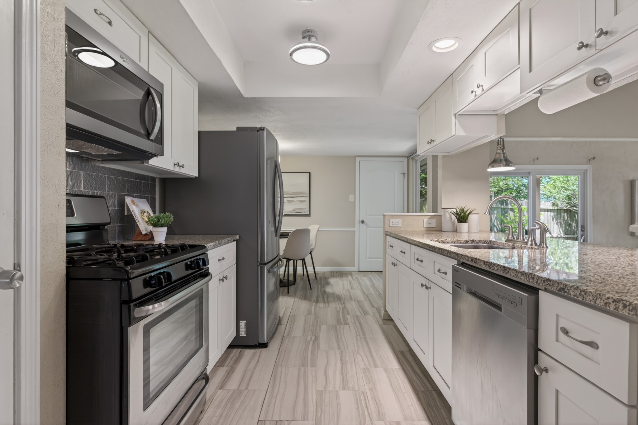 11600 Buckingham Road Austin, TX 78759 - Photo 14 of 37