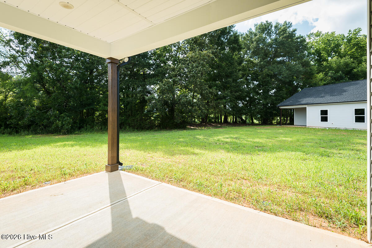 107 Chester Place Pikeville, NC 27863 - Photo 12 of 21 Landon - J