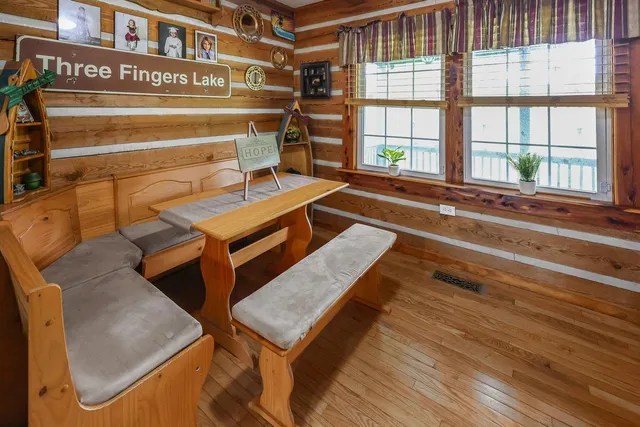 $349,900 | 4306 Fredonia Road, Dunlap, TN 37327