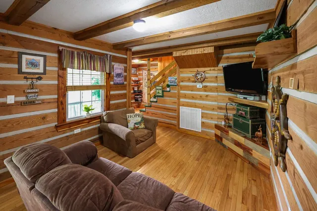 $349,900 | 4306 Fredonia Road, Dunlap, TN 37327