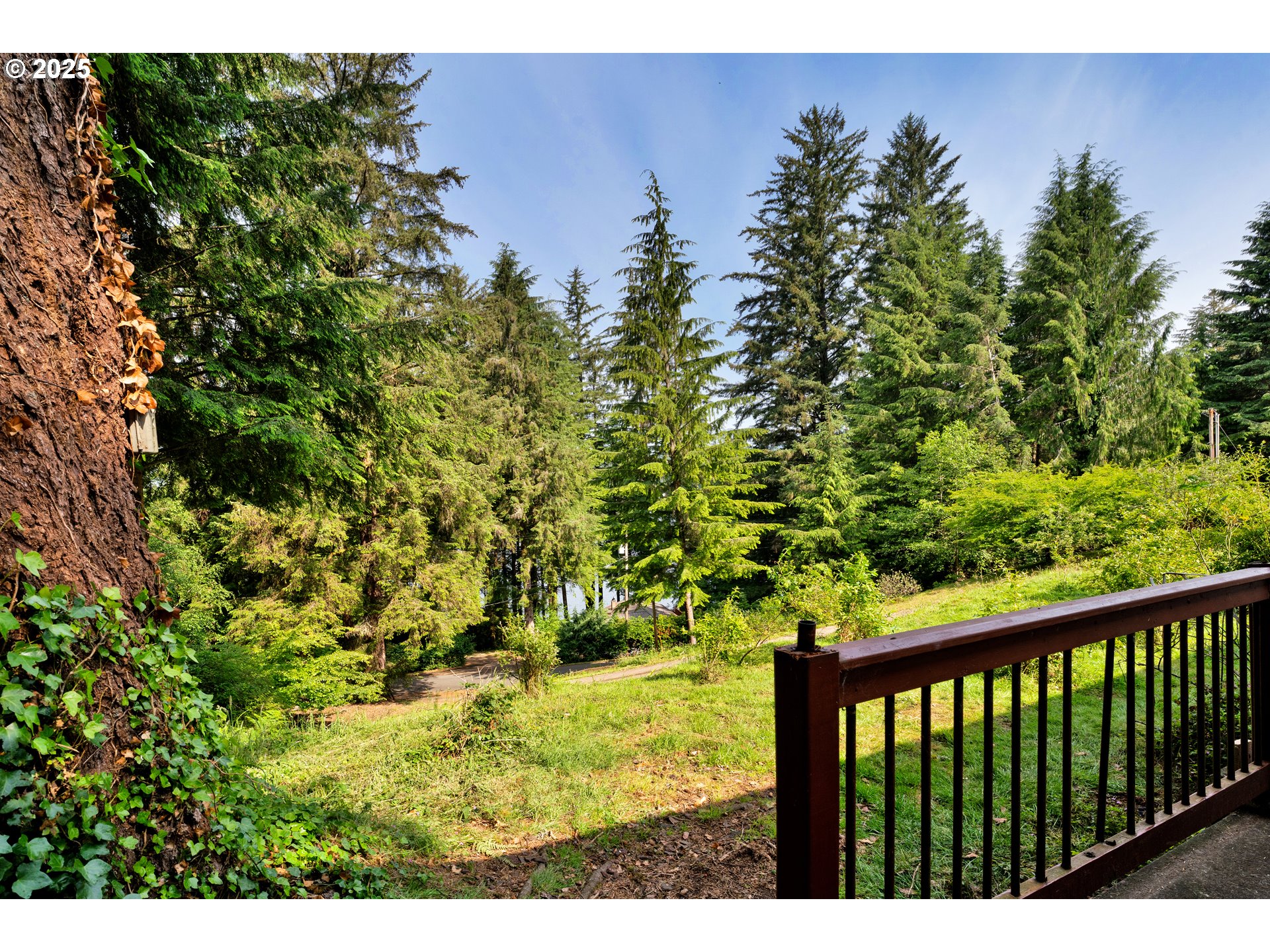 89159 Sutton Lake Road Florence, OR 97439 - Photo 7 of 32 Gallery Image 7