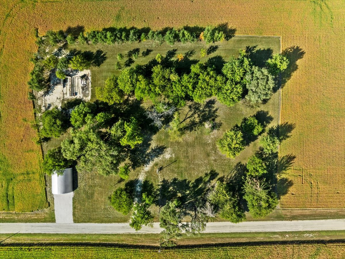 5905 East 1100 N Road Gridley, IL 61744 - Photo 1 of 14