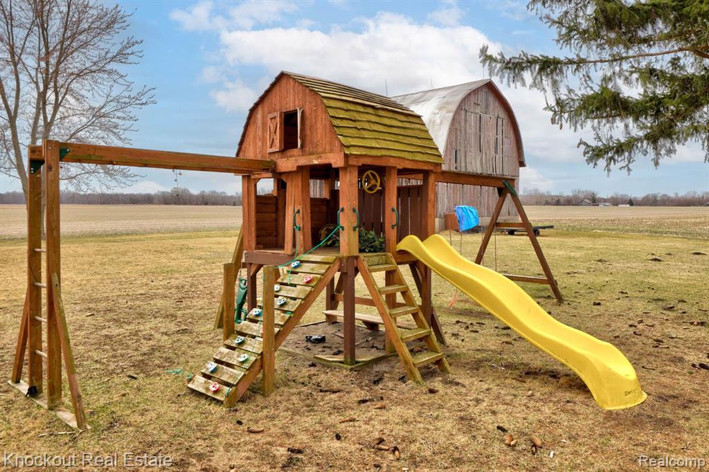 8900 Bray Road Vassar, MI 48768 - Photo 45 of 60