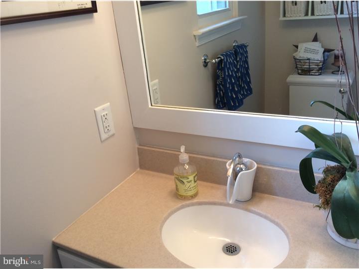 41 Hawthorne Road Sicklerville, NJ 08081 - Photo 16 of 25 Gallery Image 16