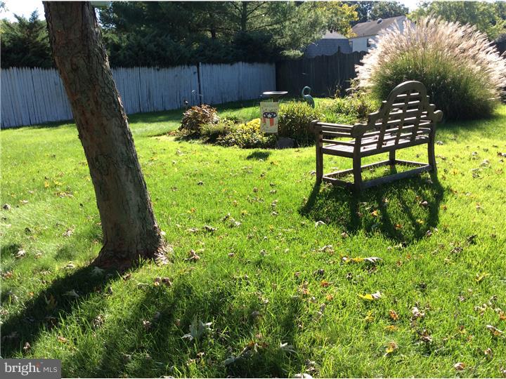 41 Hawthorne Road Sicklerville, NJ 08081 - Photo 24 of 25 Gallery Image 24
