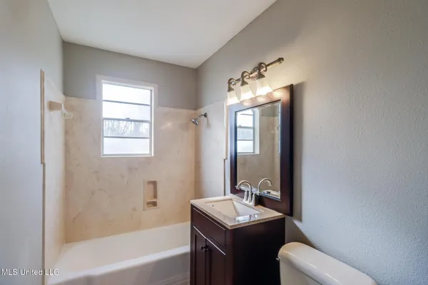 $320,000 | 4003 Washington Avenue, Gulfport, MS 39507