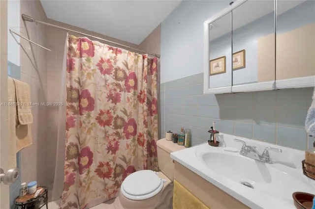 $1,775 | 334 East 18th Street, Unit 4, Hialeah, FL 33010