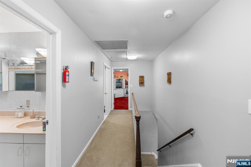 690 Soldier Hill Road Oradell, NJ 07649 - Photo 32 of 50