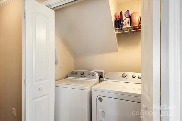 $575,000 | 111 Lake Road, Stanley, NC 28164