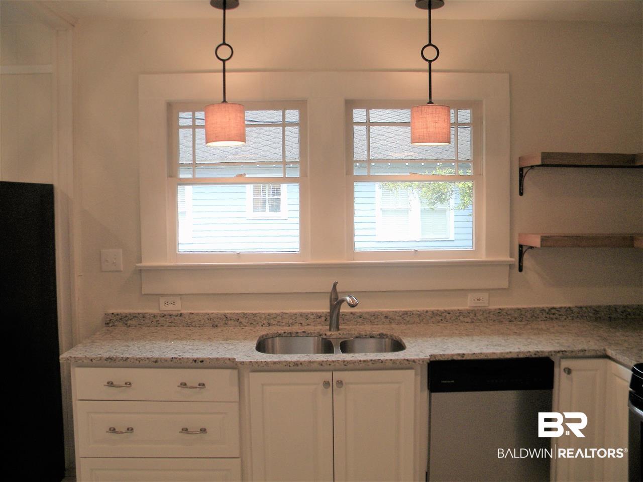 162 Williams Street Mobile, AL 36606 - Photo 9 of 20