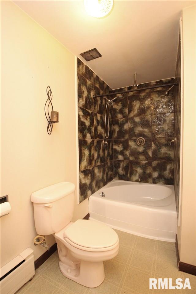 2306 Springfield Road East Peoria, IL 61611 - Photo 17 of 36 Gallery Image 17