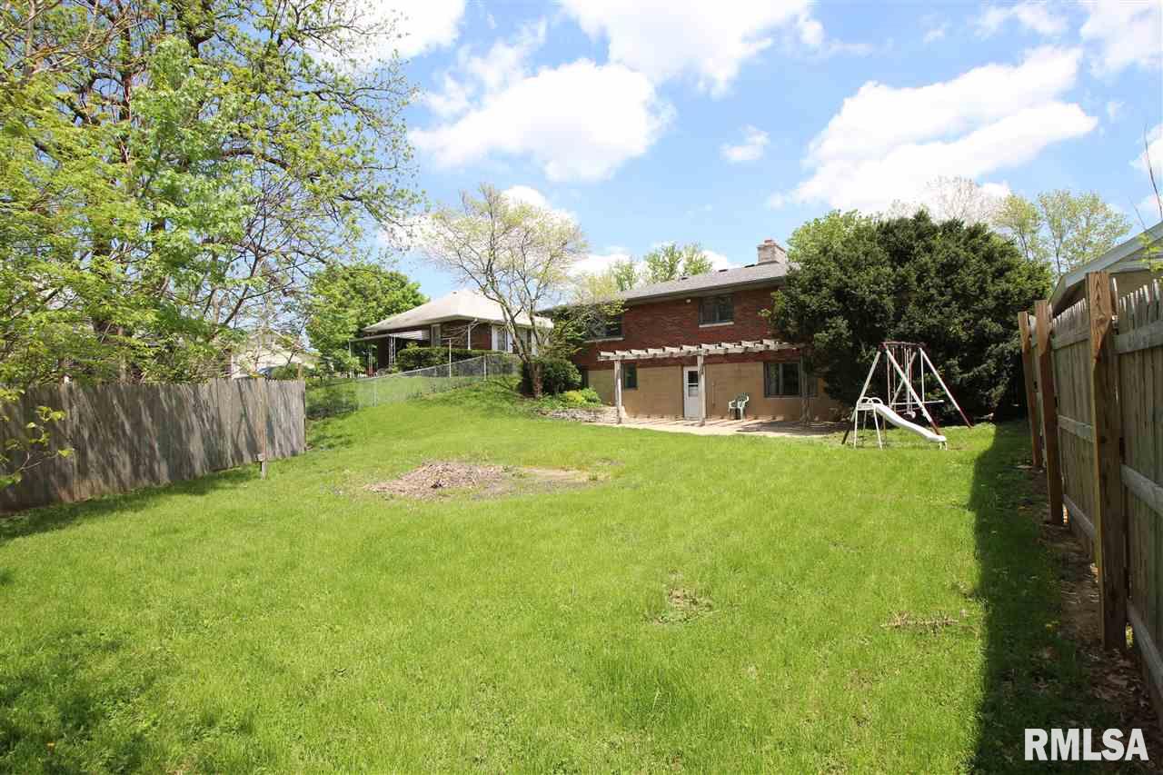 2306 Springfield Road East Peoria, IL 61611 - Photo 35 of 36 Gallery Image 35