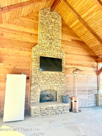$289,000 | 318 West Chestnut Street, Charleston, MS 38921