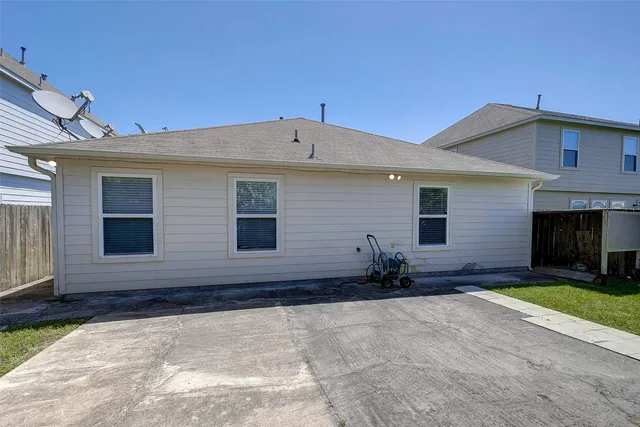 $1,795 | 3619 Apple Dale Drive, Houston, TX 77084