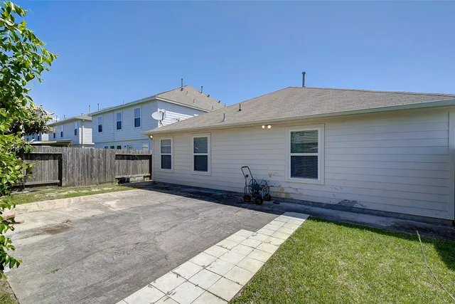 $1,795 | 3619 Apple Dale Drive, Houston, TX 77084