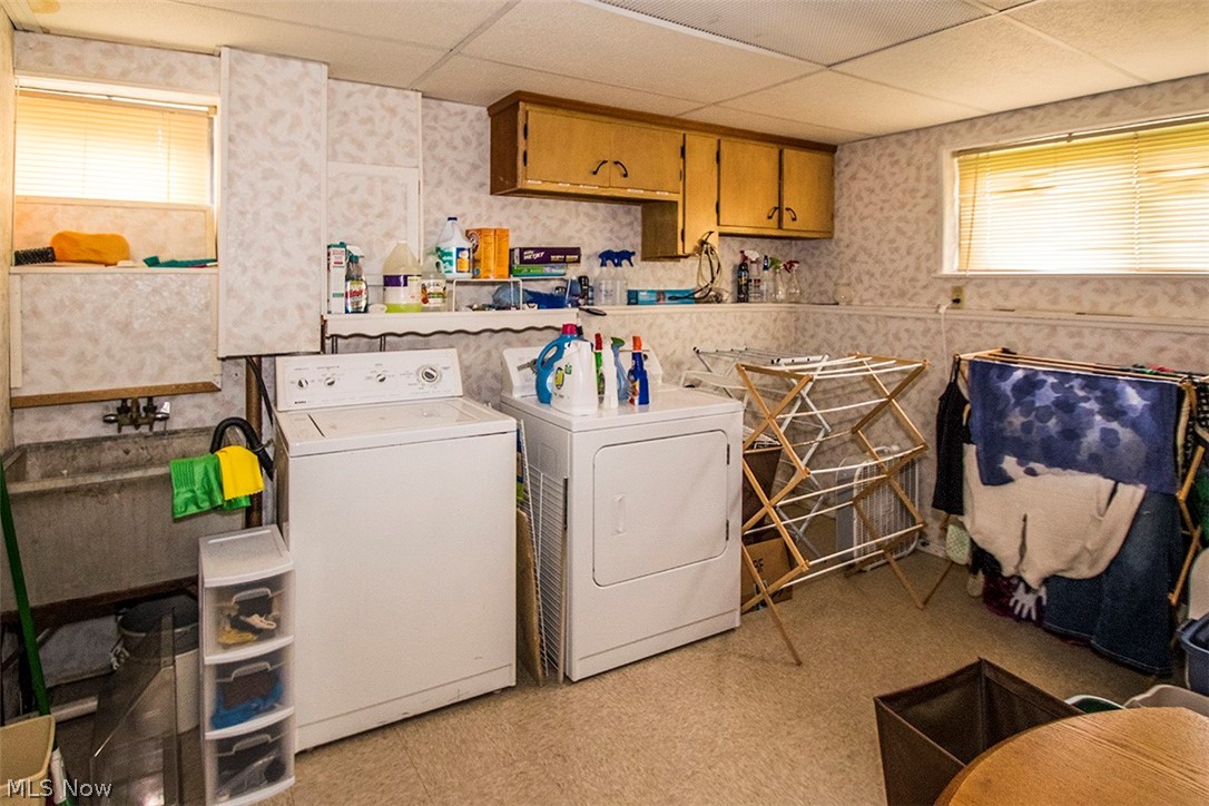 4367 Valleyside Road Cleveland, OH 44135 - Photo 17 of 21 Gallery Image 17