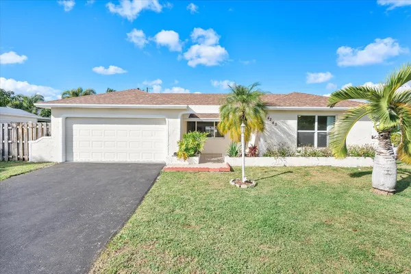 $535,000 | 4245 Northwest 114th Avenue, Sunrise, FL 33323