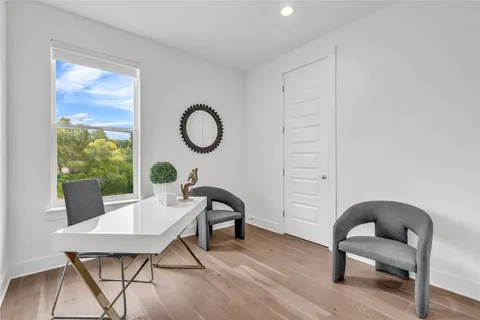 $699,000 | 2505 Bluebonnet Lane, Unit 5, Austin, TX 78704