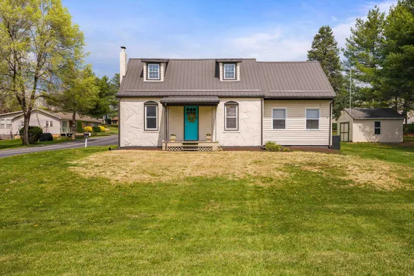 $349,000 | 15 Romaine Lane, Stuarts Draft, VA 24477