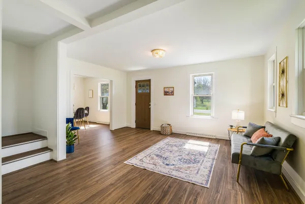 $349,000 | 15 Romaine Lane, Stuarts Draft, VA 24477