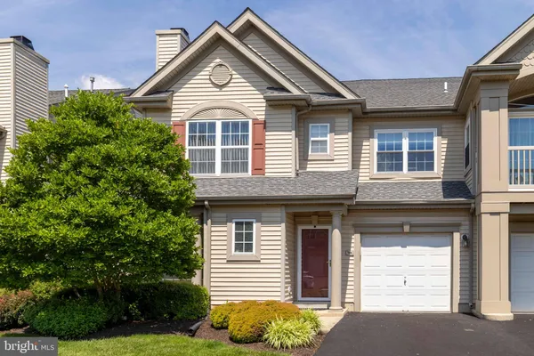$414,900 | 706 Julian Drive West, Unit W, Warminster, PA 18974