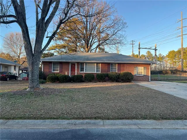 $200,000 | 1902 Mural Circle, Morrow, GA 30260