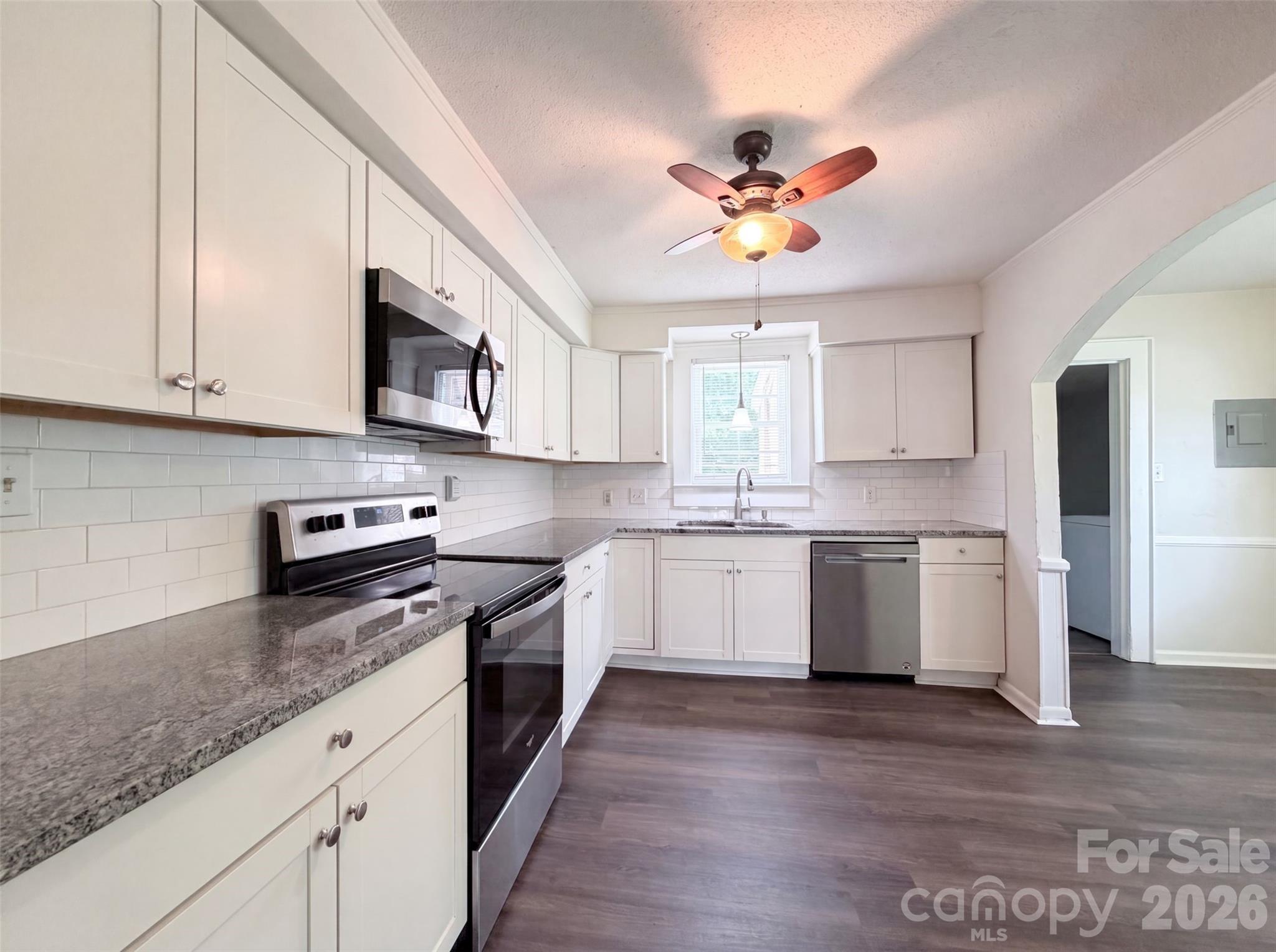 206 Lilly Street Cherryville, NC 28021 - Photo 2 of 15