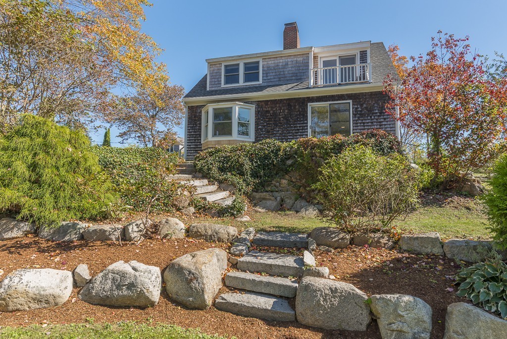 27 Way Road Gloucester, MA 01930 - Photo 1 of 26
