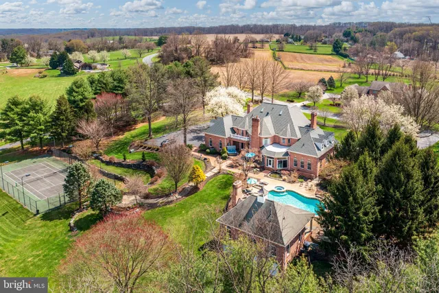 $1,850,000 | 8 Glenberry Court, Phoenix, MD 21131