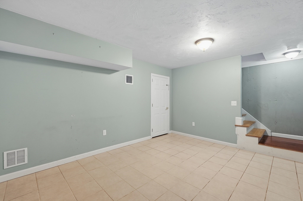 262 Stevens Street, Unit 262 Fall River, MA 02721 - Photo 24 of 29