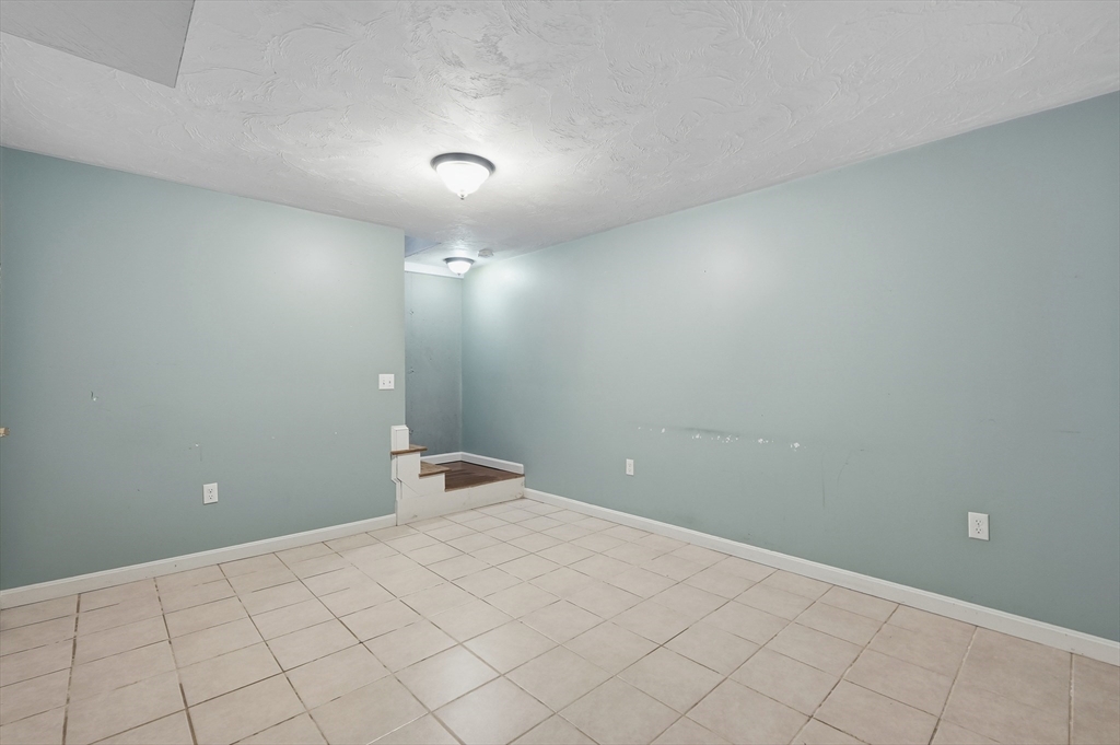 262 Stevens Street, Unit 262 Fall River, MA 02721 - Photo 25 of 29