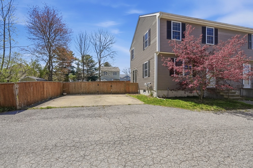 262 Stevens Street, Unit 262 Fall River, MA 02721 - Photo 3 of 29