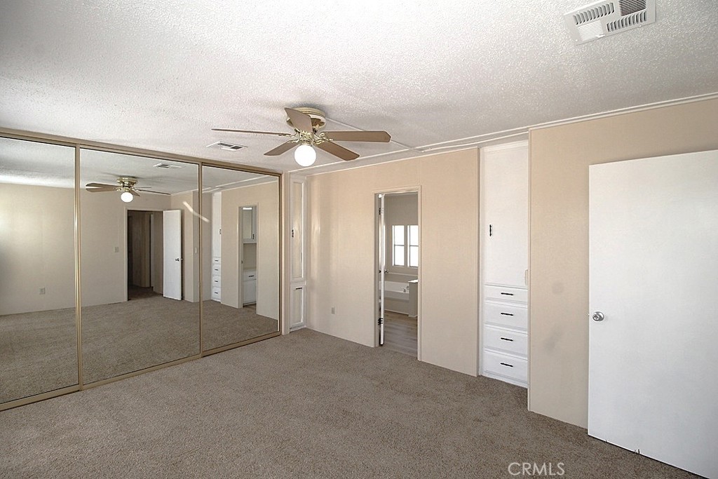 3750 Main Street Barstow, CA 92311 - Photo 33 of 39 a view of entryway