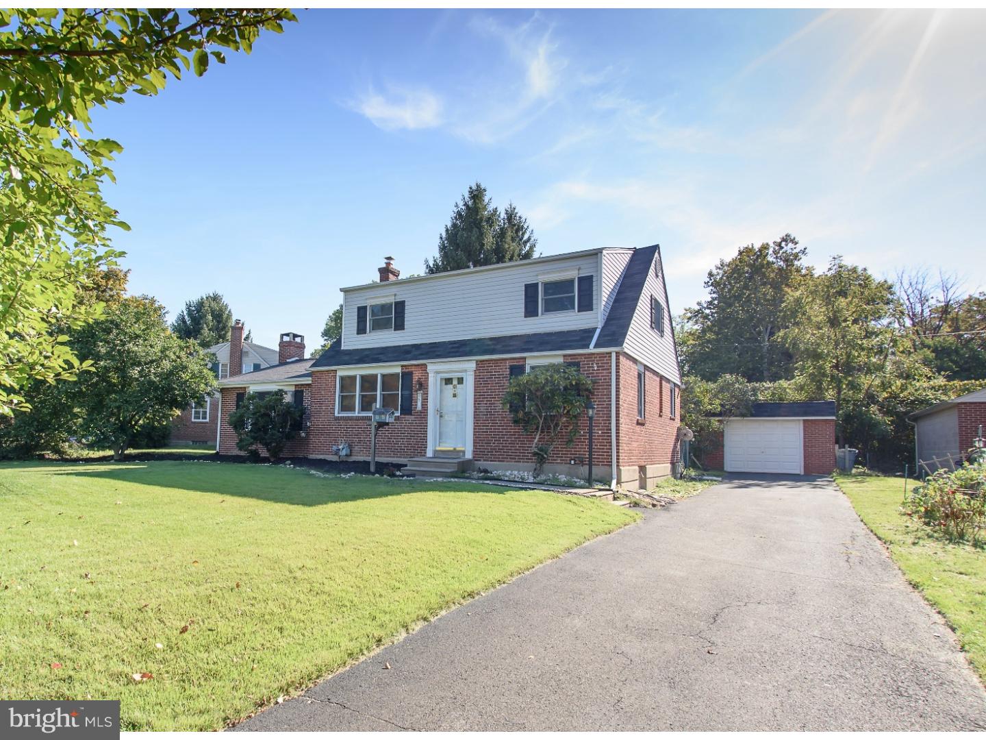 611 Topsfield Road Hatboro, PA 19040 - Photo 2 of 25